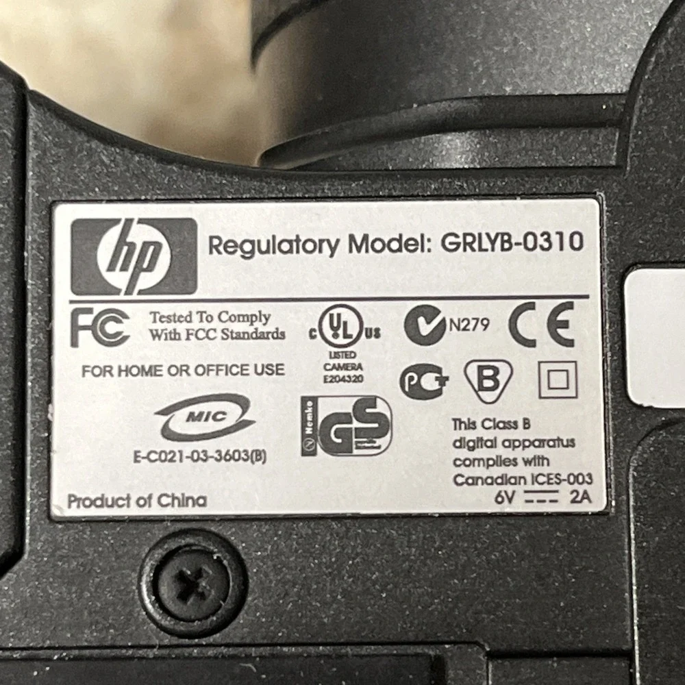 HP PhotoSmart‎ 945 5.3MP Digital Camera 8xOptical Zoom GRLYB-0310 w/ Accessories